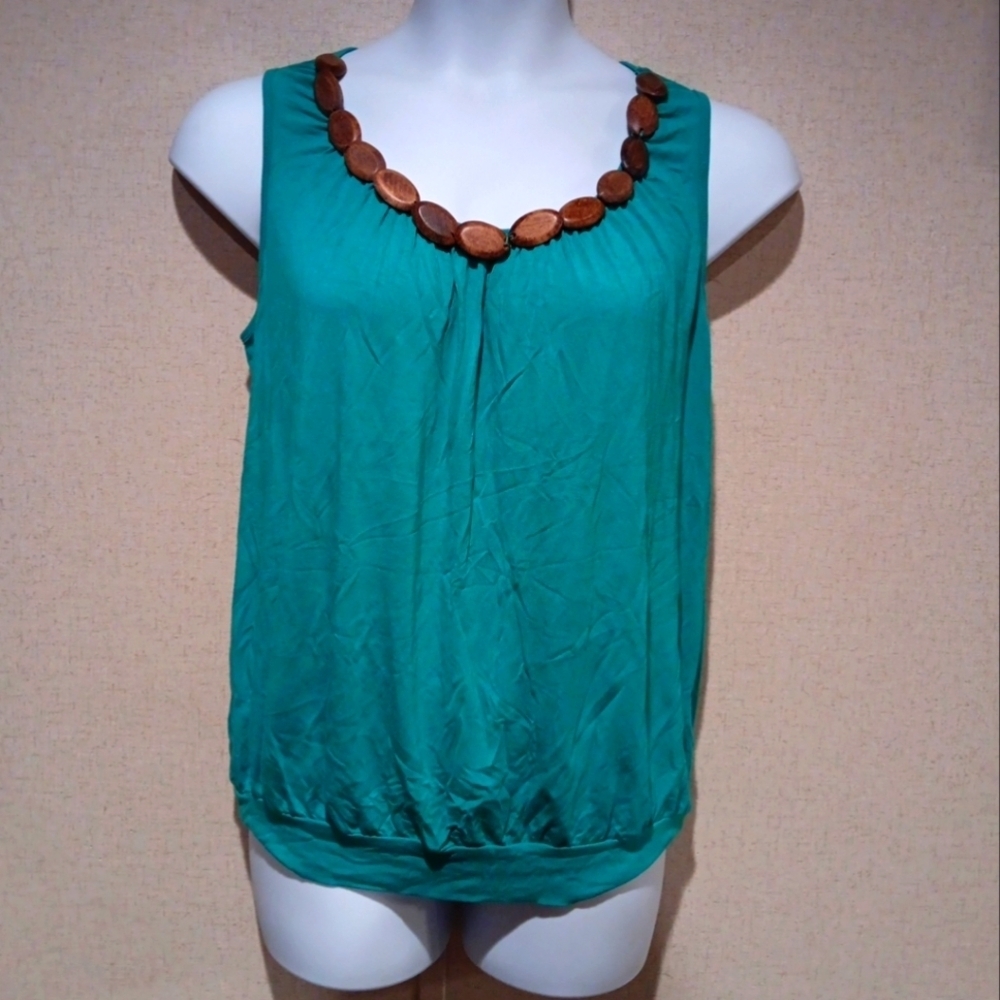 august Silk Teal Sleeveless Top with Wooden Accents Size L  New